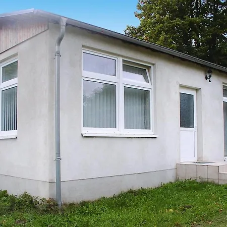 Vacation Home, ノイシュトレーリッツ