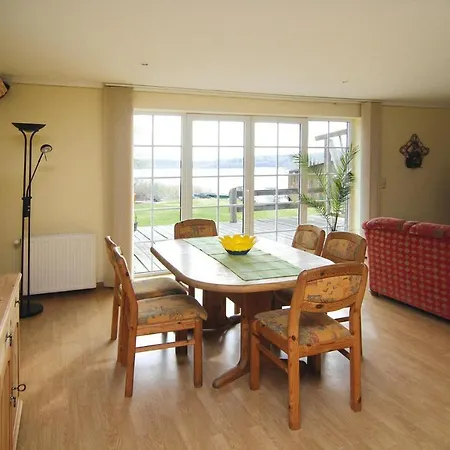 Vacation Home, 別荘 *
